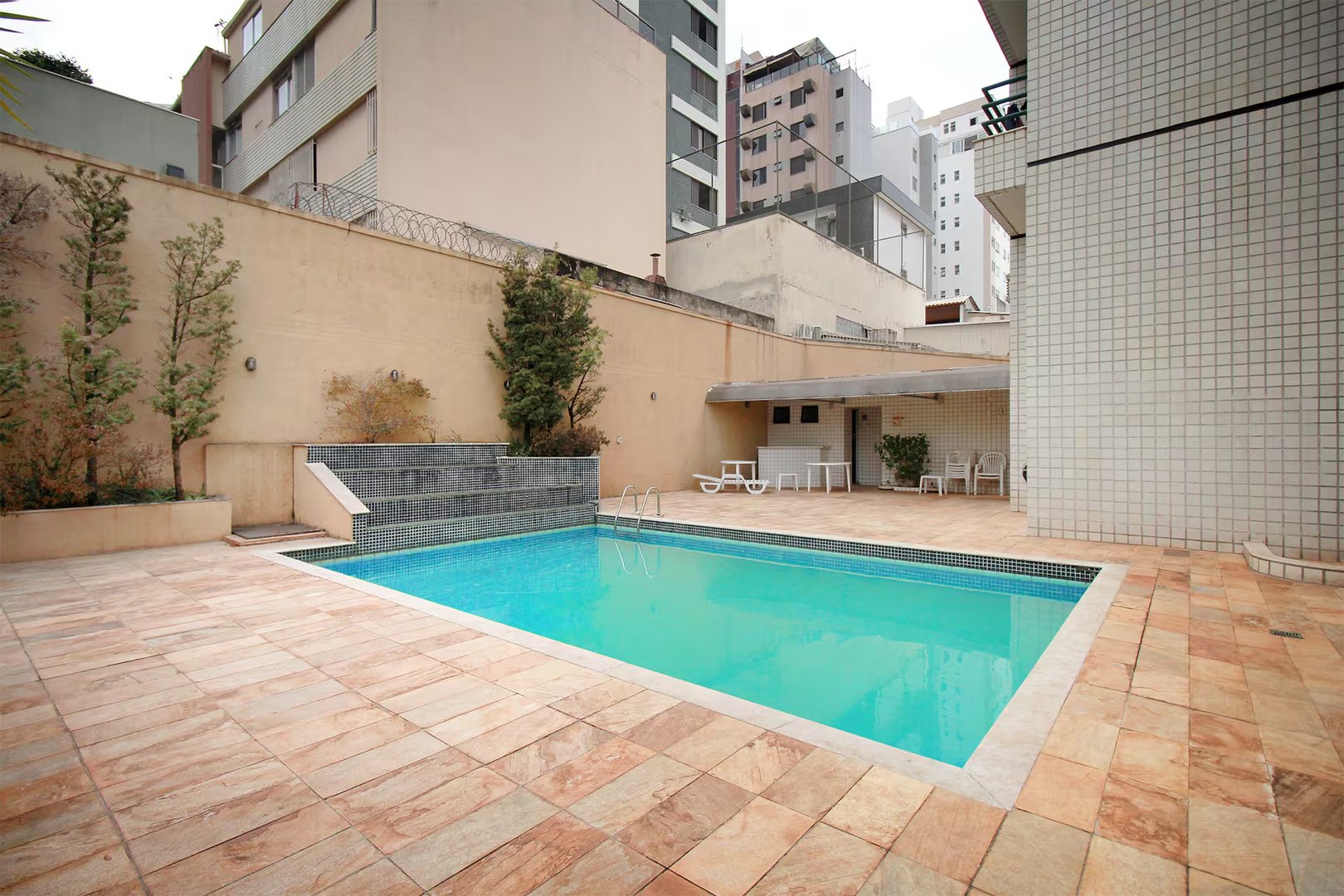 Fully furnished 1 Bedroom Flat Savassi #2